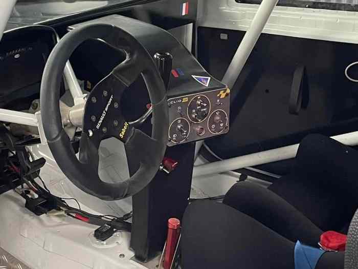 CLIO 3 CUP - 237 CH 2