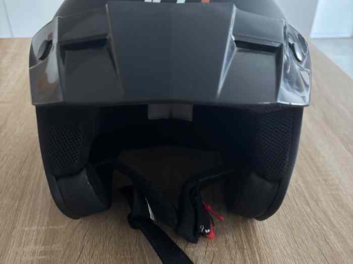 AV casque jet turn one