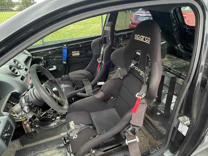 Ford Fiesta S 4