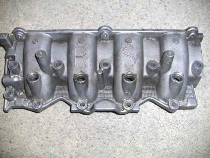 CALE PORTE INJECTEUR RS POUR CLIO RS 0