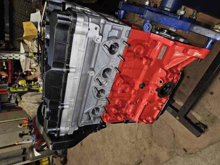 Moteur c2r2max ou f2000 !!! Tu5jp4 2
