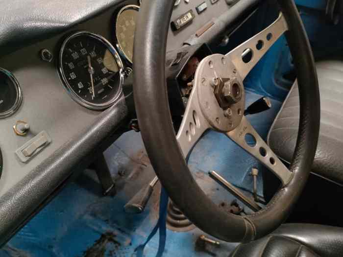 Renault 8 Gordini 4