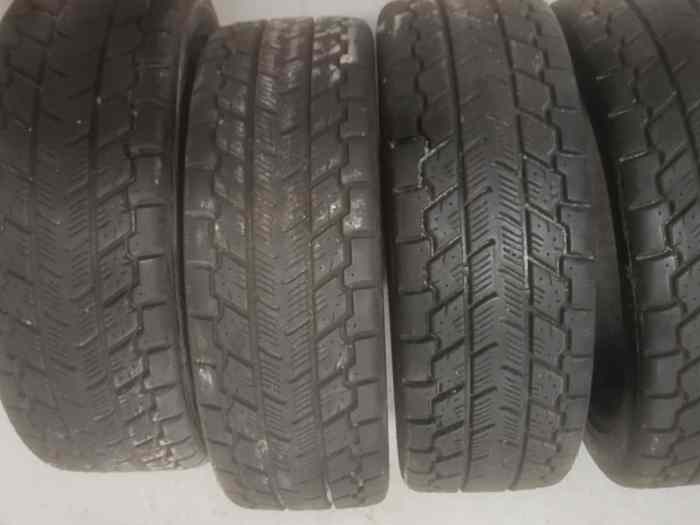4 pneus neige PIRELLI WX2 thermo gomme 17p