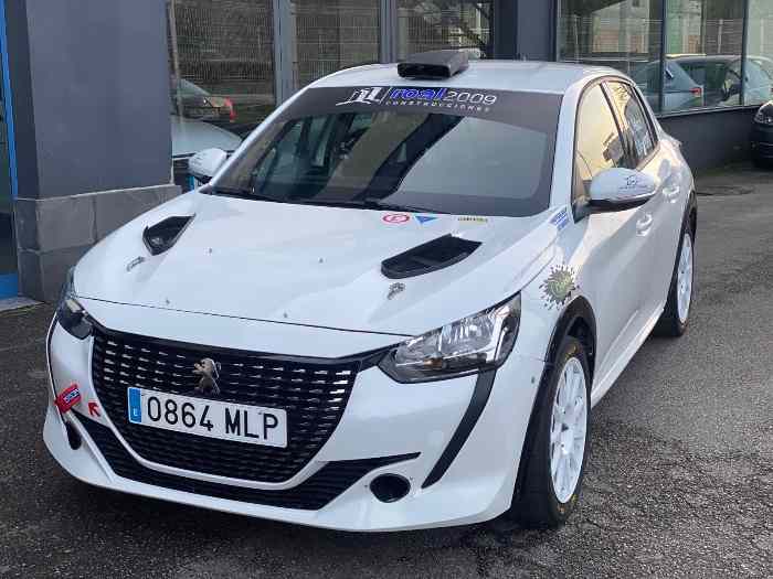 PEUGEOT 208 RALLY4
