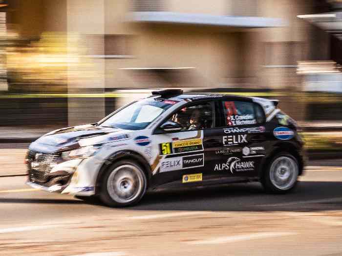 A SAISIR! PEUGEOT 208 RALLY4 ETAT NEUF 4