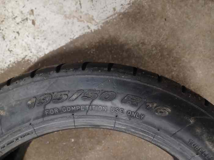 Pirelli Cinturato RWB 16