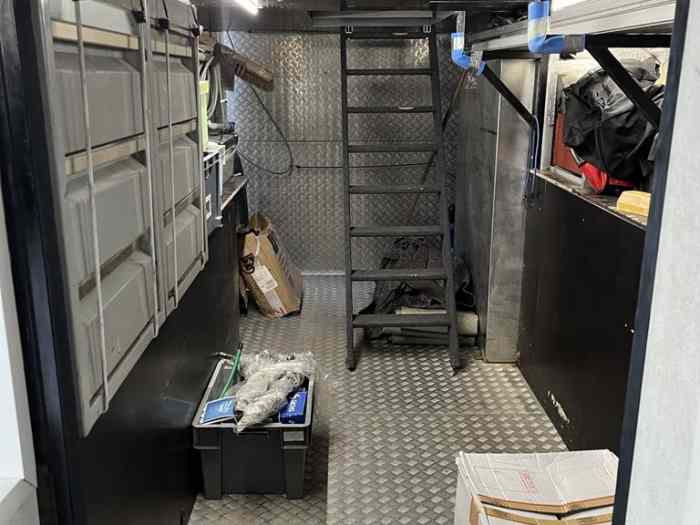 Structure/Motorhome semi-remorque 16 couchages 3