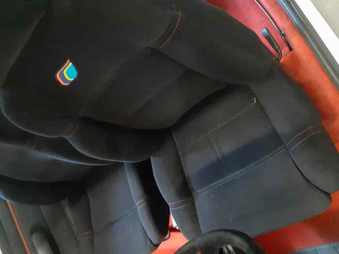 Vends sièges avant de 205 rallye