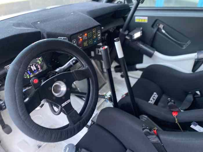 PEUGEOT 208 RALLY4 4