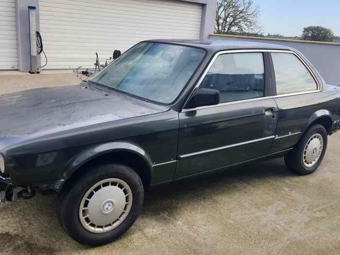 Bmw 320i e30 0