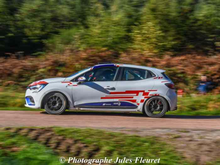 Location Clio Rally5