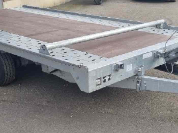 REMORQUE PLATEAU PORTE VOITURE 0