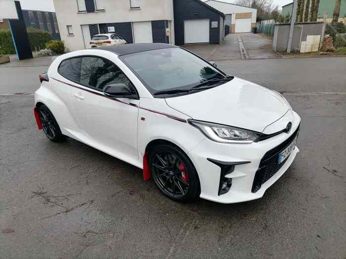 TOYOTA YARIS GR TRACK