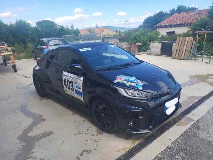 Yaris gr