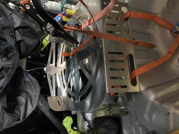 NEW SUPPORT ROUE DE SECOURS CLIO RC5/RC4 2