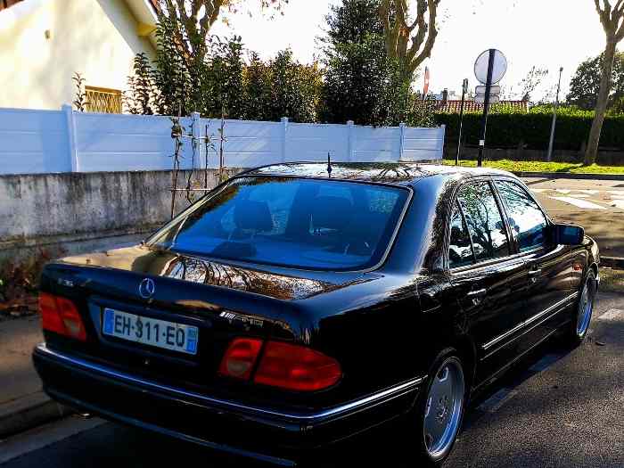 CLASSE E AMG 4