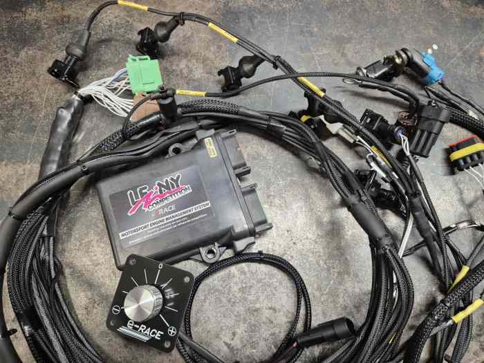 Calculateur E-RACE+faisceau 206 RC 1