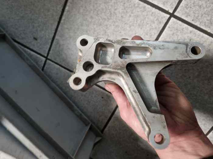 Support moteur s2000 1