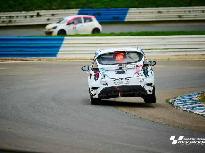 Ford fiesta Fol