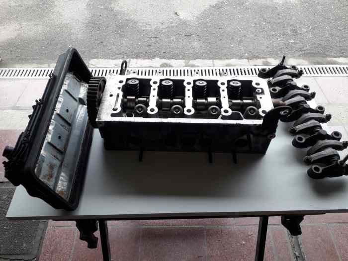 Culasse PSA moteur TU 1600 8 soupapes 1