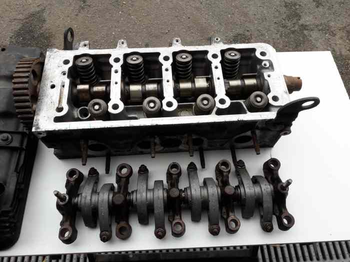 Culasse PSA moteur TU 1600 8 soupapes 2
