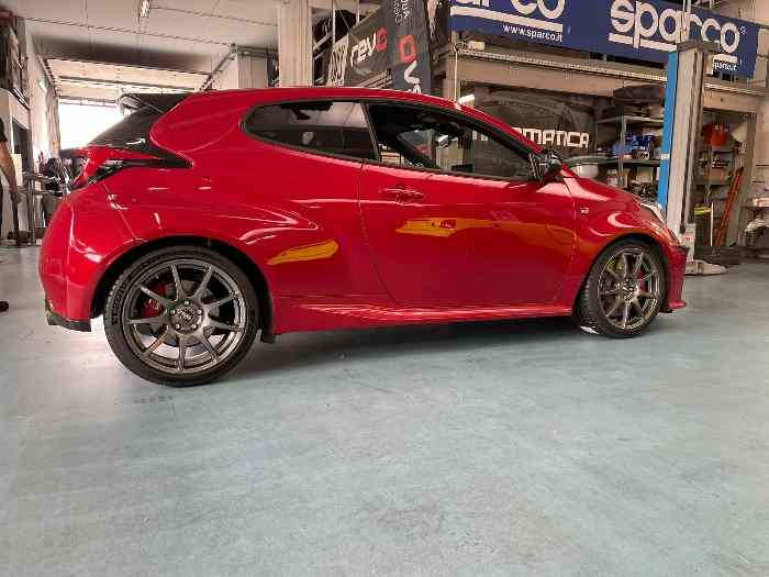 Jante Toyota Yaris GR 8x18 EVO Corse Excalibur 5