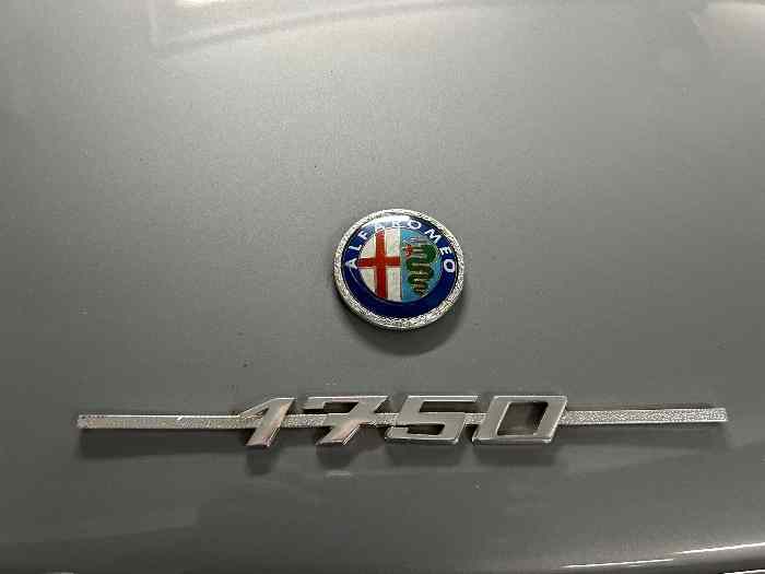 Alfa Romeo 1750 coupe bertone 5