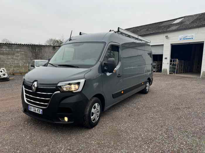 RENAULT Master F3500 BLUE DCI 180