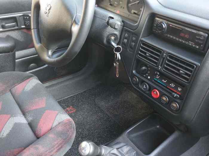 PEUGEOT 106 GTI 5