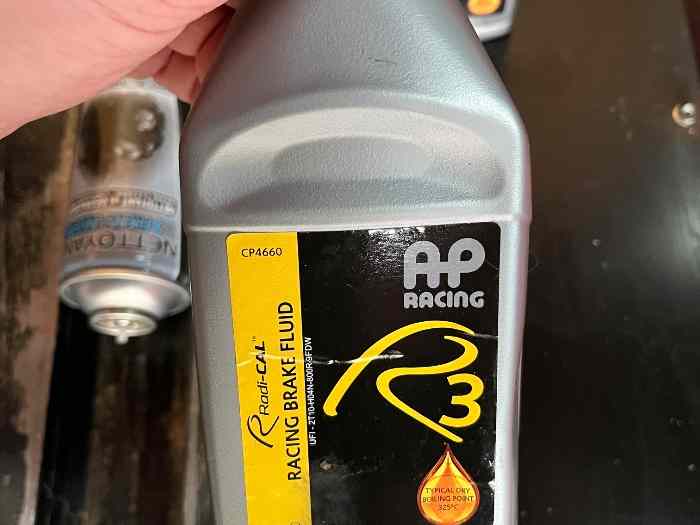 Liquide de frein AP Racing R3