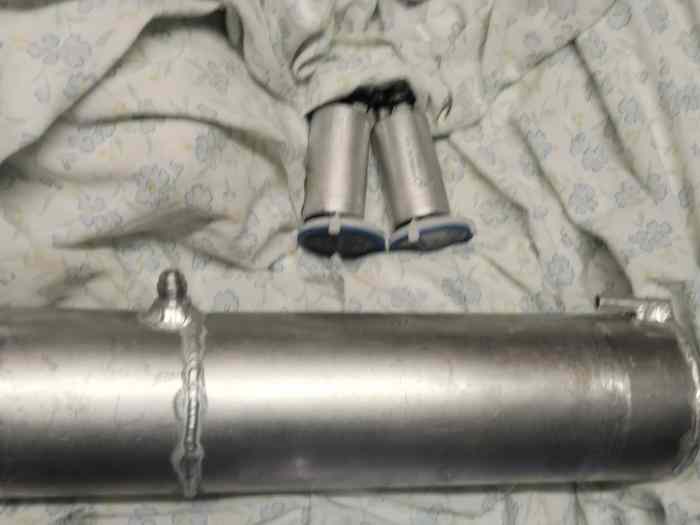 Boîte tampon et pompe