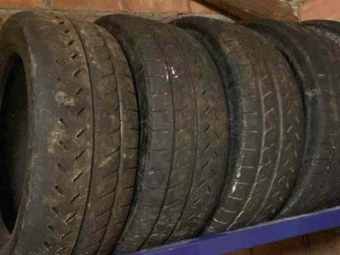 Cerchi e gomme clio n3 r16 3