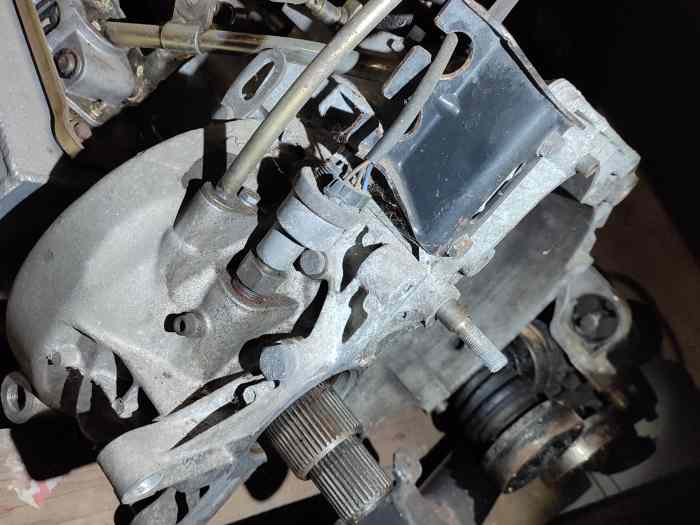 Boîte et ponts alfa 155 q4 1