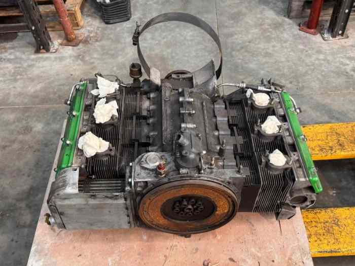 Moteur Porsche 2.7 révisé avec culasse à double allumage 2