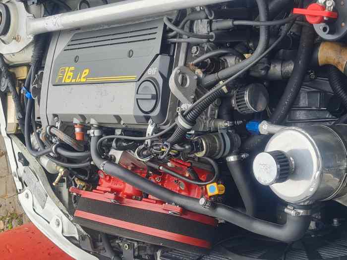 Renault Clio a 1.8 16v 