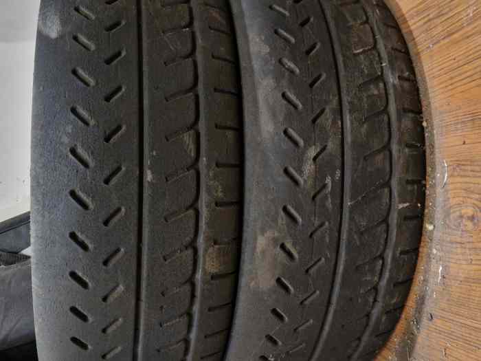 2 pneu Michelin r21 16 pouce quasi neuf 1