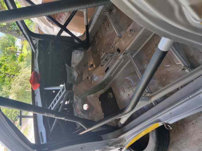 Caisse 208 R2 1