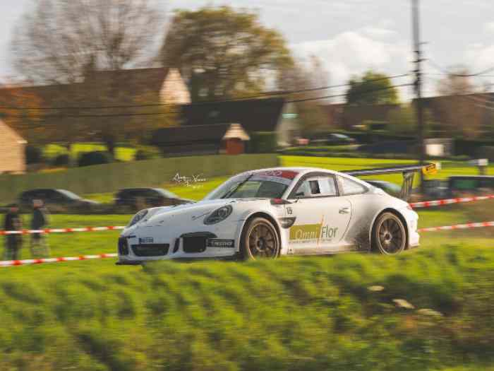 FOR SALE rally Porsche 991 GT3 de Gunt...