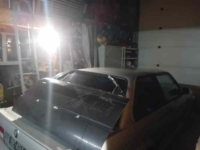Portière droite bmw e30 coupé 2