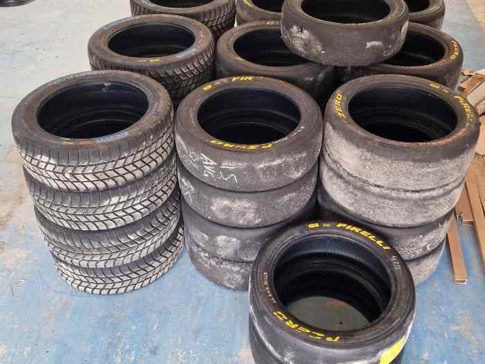 Lot de pneus Pirelli