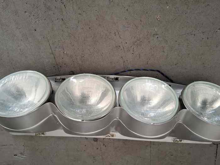 rampe de phare xenon + feux de virage ...