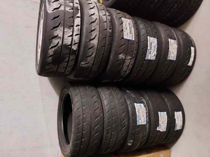 Pneus toyo R888rt 2