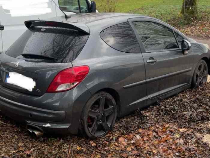 Caisse nue 207 rc