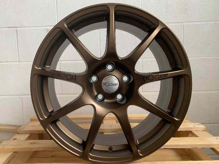 Jante Toyota Yaris GR 8x18 EVO Corse Excalibur 0