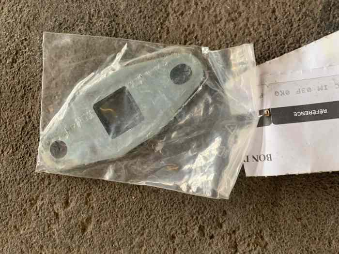 BARRE ANTI-DEVERS TRAIN ARRIERE NEUVE CLIO RALLYE4 3