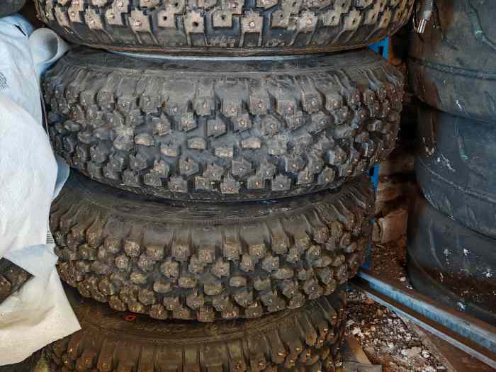 Pneus coninoca en 14 pouce