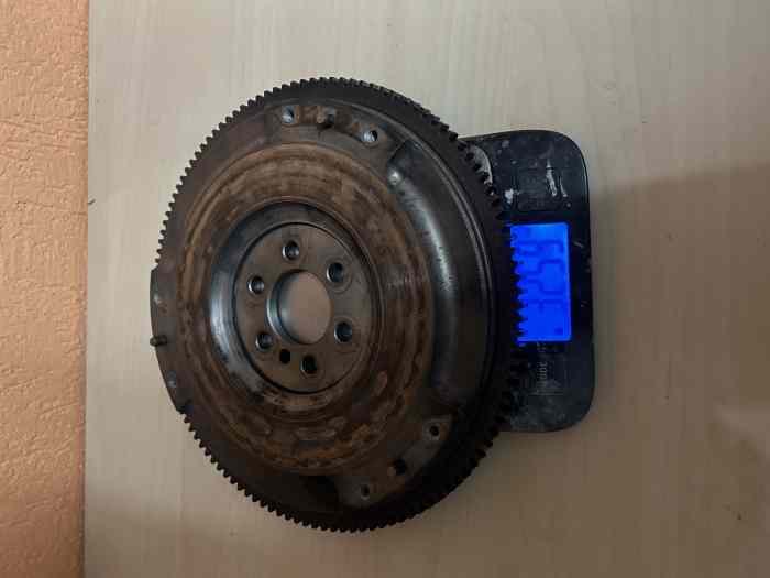 Volant moteur + embrayage 180mm