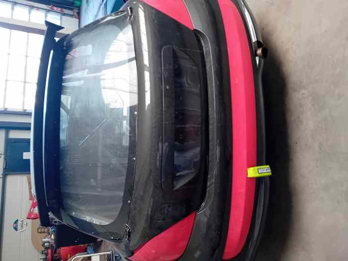 PEUGEOT 207 F2000 1