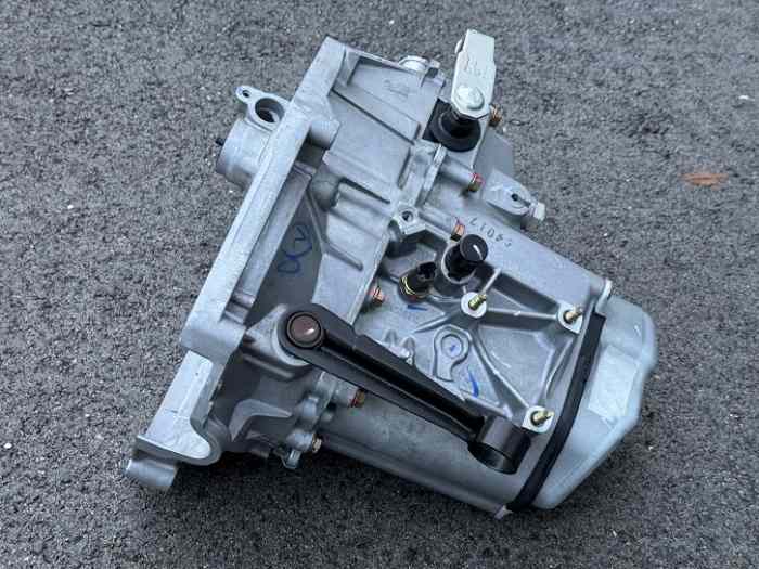 Boite MA 5v crabots 13x64 neuve 106 / ...