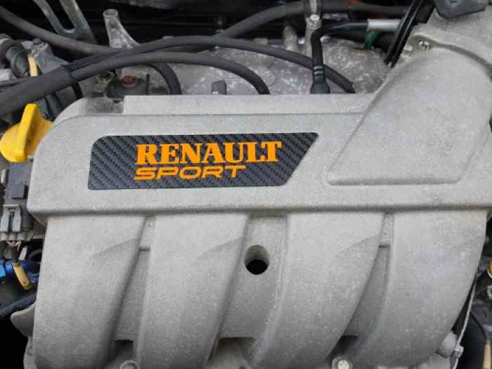 Renault Clio 3 RS Plaque moteur Carbone 3